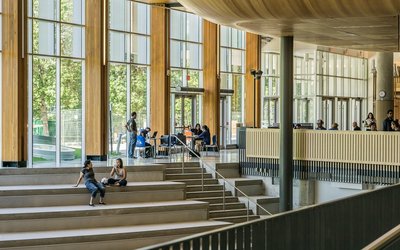 Aula in einem Universitätsgebäude